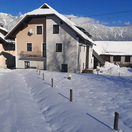 Διαμέρισμα Haus Nampolach *